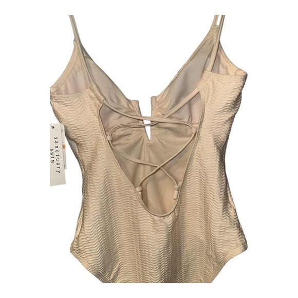 Sanctuary Women's Ribbed V-Wire White Sand One Piece Swimsuit, Small - Picture 6 of 7